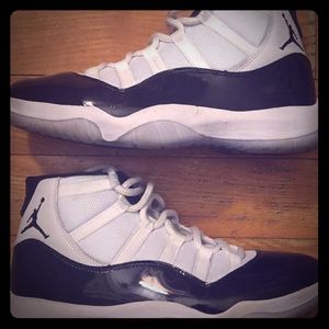 Nike Jordan Concord 11s